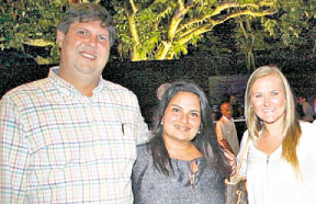 5. Cristian Zentay, Ivonne Zentay y Claudia Mamopolayos. <br>