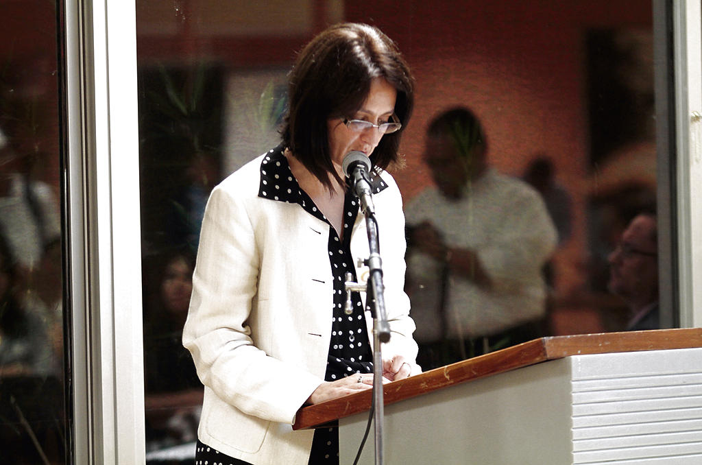 Embajadora. S. E. Alejandra Bologna. ()