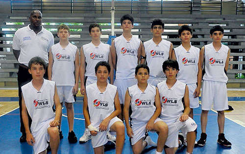 <p>Primeros. AIP, actual campeón en la sub-14 masculina. </p>