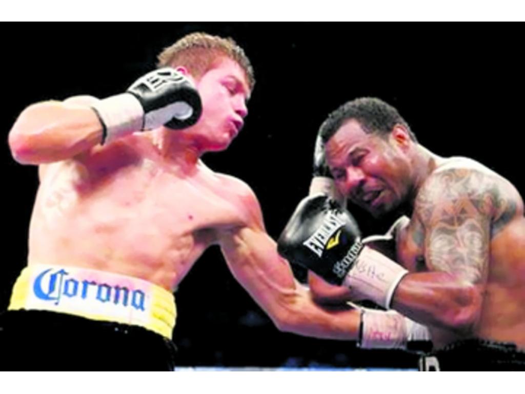 El estadounidense Floyd Mayweather Jr. será el próximo rival del Canelo, pelea que se realizará el 14 de septiembre, en Las Vegas, Nevada.(AP)