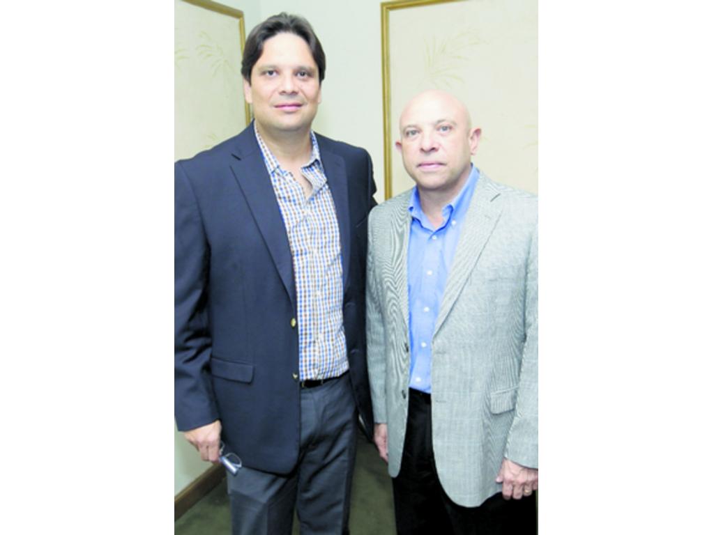 6. Carlos Acedo y Ángel Alvarado.