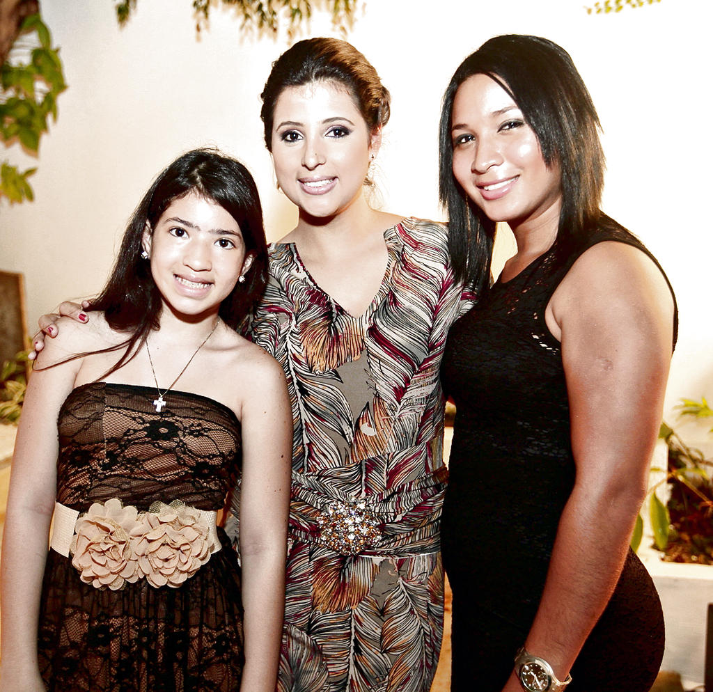 Maikely Núñez, Beatriz Fonseca y Delibeth Navarro.()