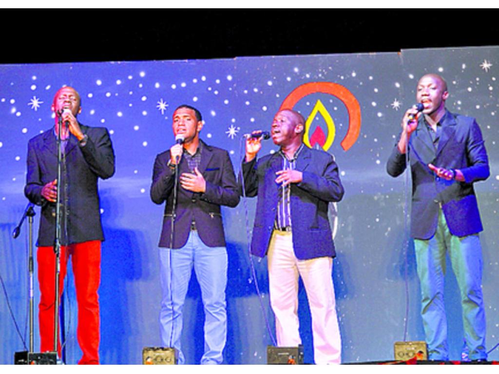 El cuarteto G-Harmony deleitó con su melodiosa voz.