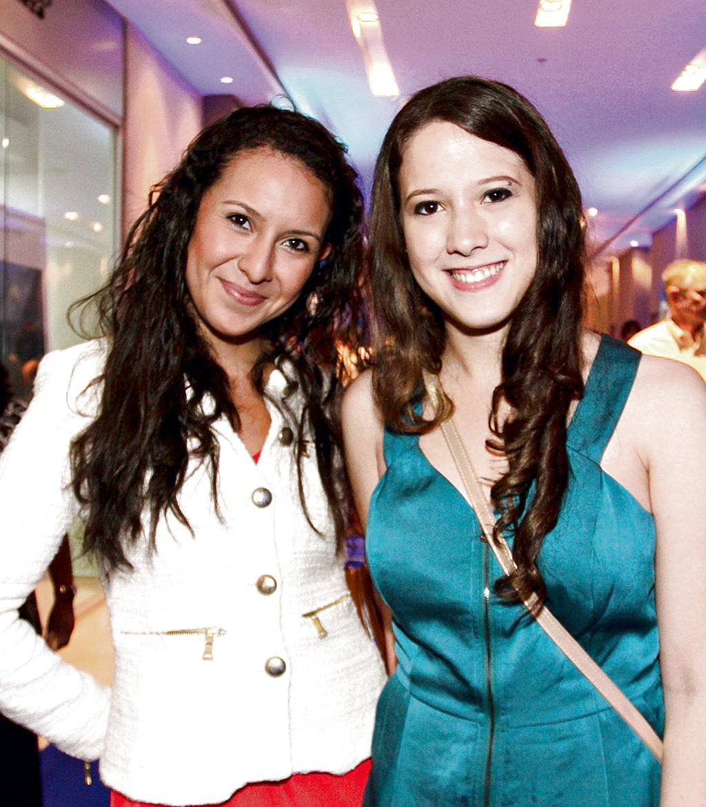 Denisse Anzueto y Cristina De Roux.()