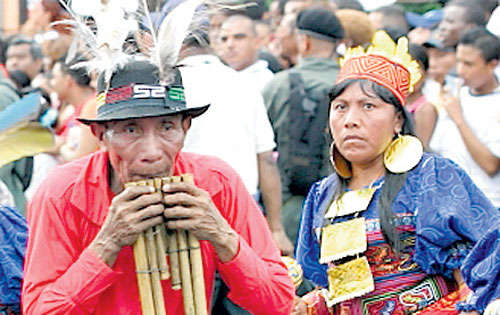 <p>Danza Guna Yala.</p>