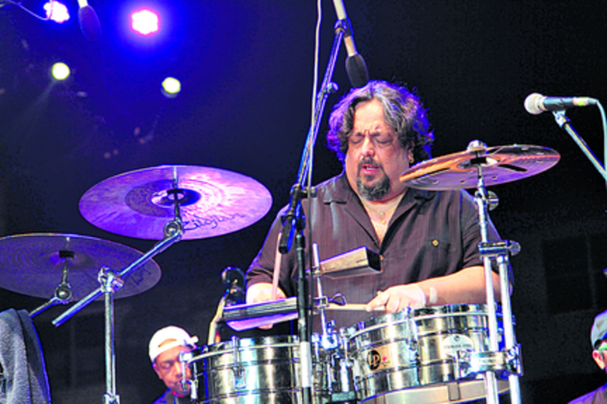 Eguie Castrillo. Le gusta el jazz, pero hizo descarga de salsa.