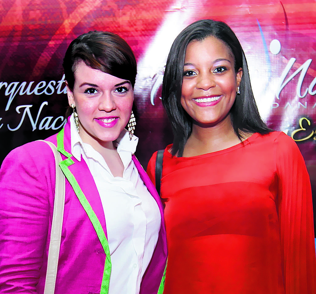 Raisa Asprilla y Antoinette Álvarez.()
