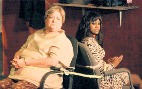 <p>La caldera de los cangrejos. Nuria Mateu y Tania Hyman.</p>