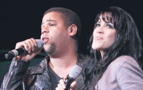 <p>Amor. Juan Carlos llama mi princesa a Evelyn. </p>