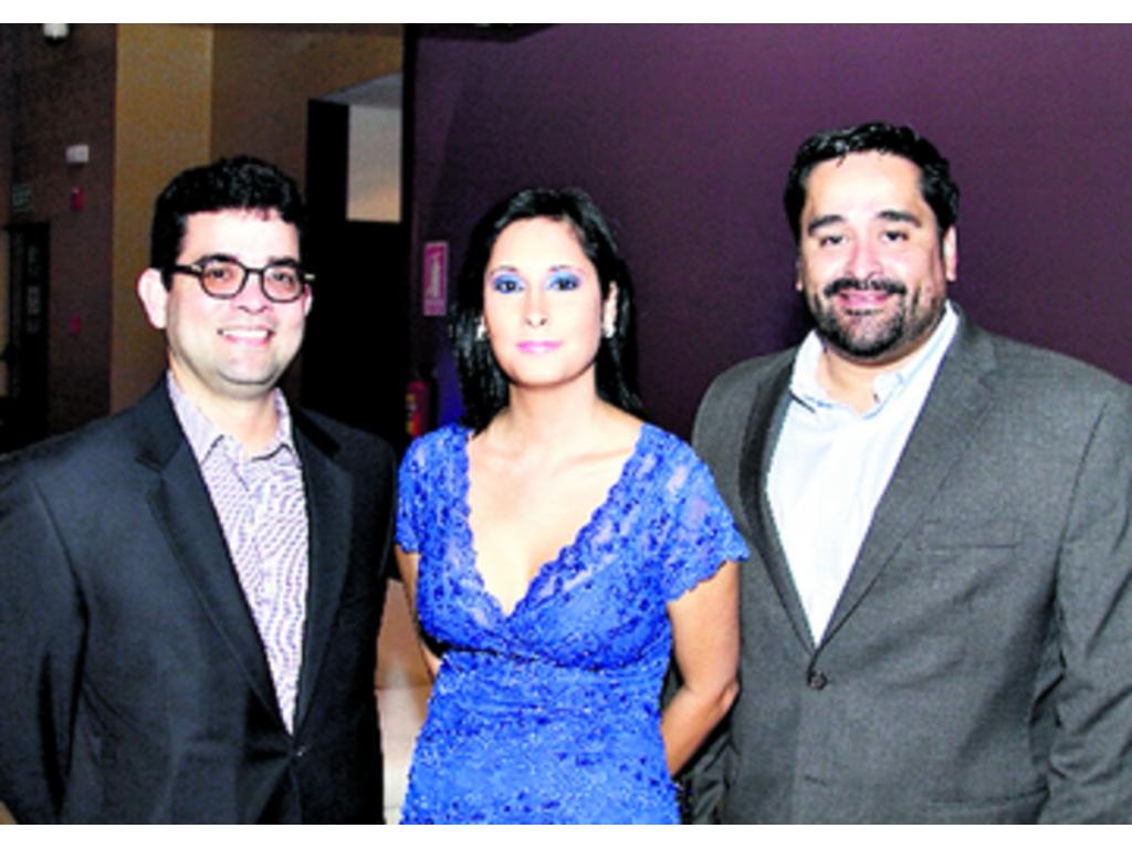 3. Evans Gonzales, Glenda Summons y Allen Candanedo.