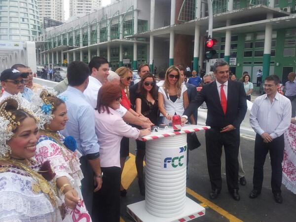 Autoridades inaugurán el tramo 1. Foto/Cortesía.<br>
