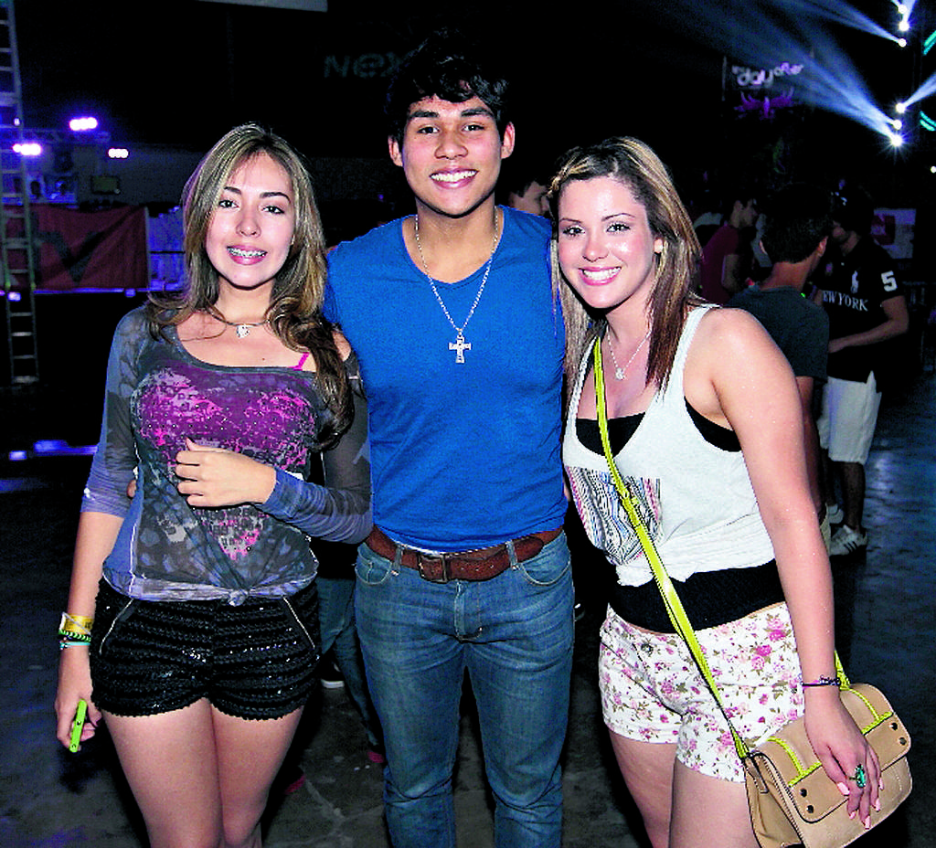 Nicole Melillo, Adrián Troya y Libia Morales.()