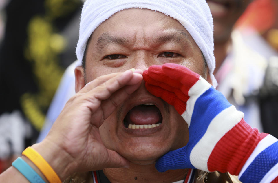 Manifestaciones antigubernamentales afuera del ministerio de interior con fines de derrocar al primer ministro Foto:AP<br>
