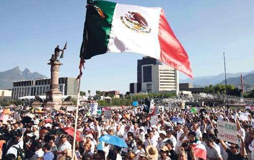 <p>Cansancio. La población exige justicia.</p>