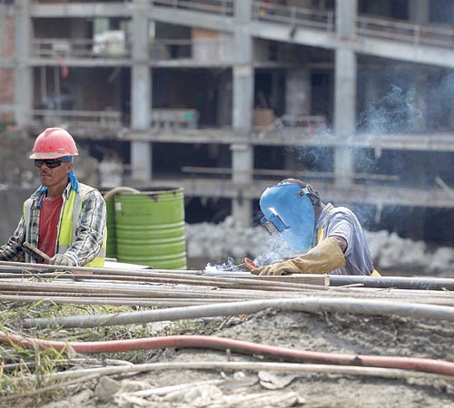 <p>Mercado. Las constructoras también son sentadas en ACODECO.</p>