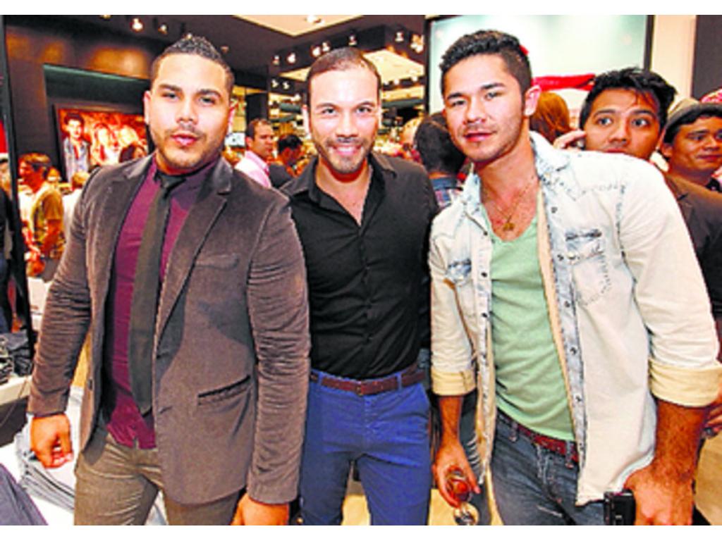 3. Enoc Morales, Luis Carlos Cedeño y Jean Carlos Cueva.
