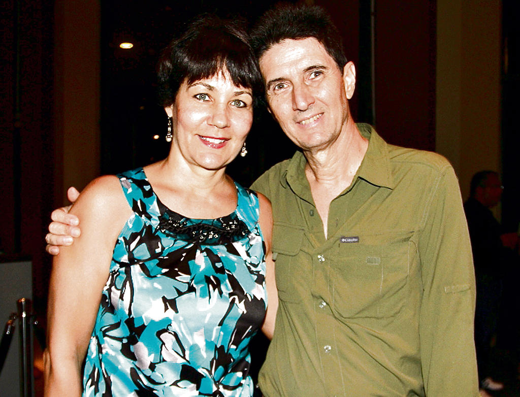 Julie de Ugalde y Carlos Ugalde. ()