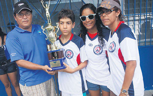 <p>Posición. Los Delfines Azules quedaron terceros.</p>