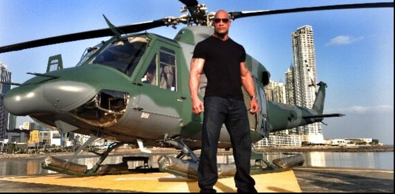 Foto tomada del Twitter de @TheRock.<br>