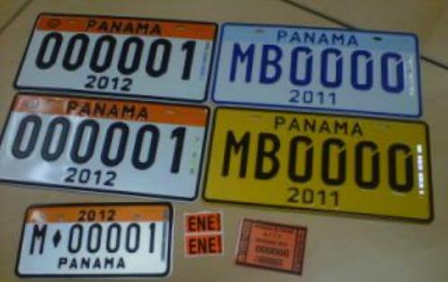Placas vehiculares 2012. Foto: Jesús Simons<br>