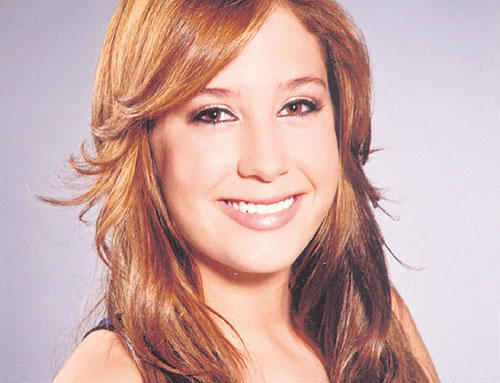 <p>Hija de los señores Thomas Koalick y la distinguida señora Marelisa del Carmen Vallarino de Koalick, y formará parte de las encantadoras debutantes que se presentarán en el Festival 2011 que organizan las Damas Guadalupanas.</p>