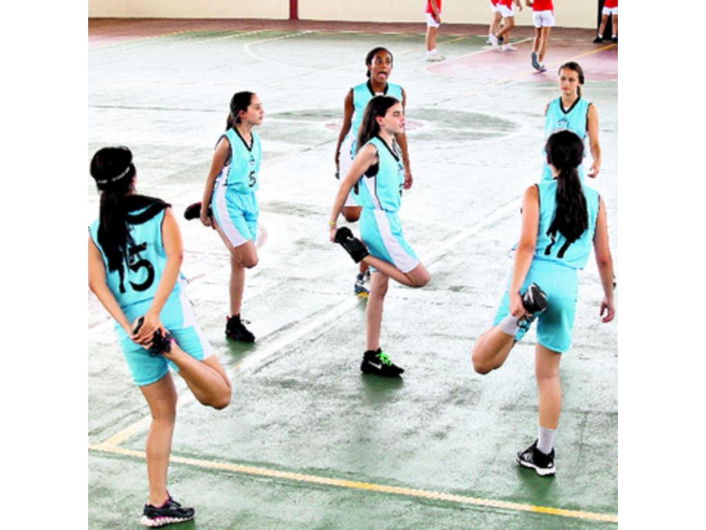 Realizando la sesión de entrenamientos.(Anayansi Gamez)