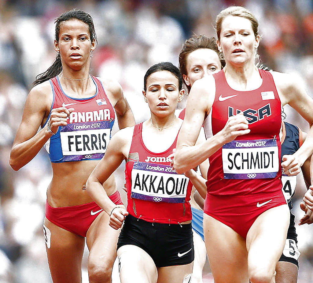 Parejas. Ferris (izq.), Malika Akkaoui y Alice Schmidt(efe)