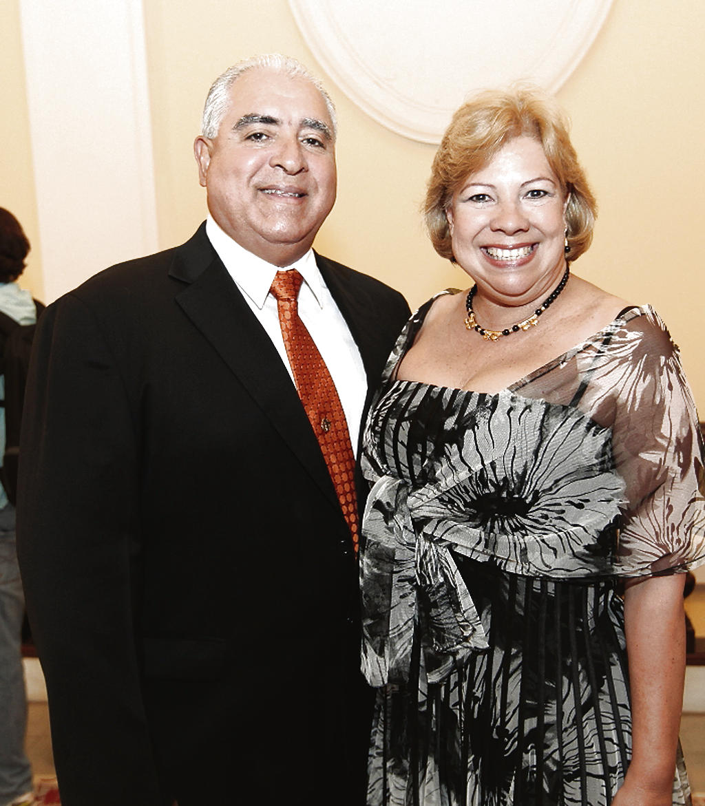 Guillermo Lasso y Nelly Richard de Lasso ()