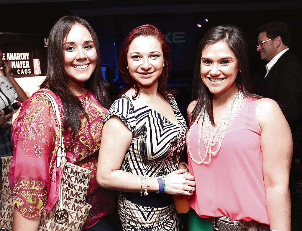 Lía Broce, Silvia Márquez y Adriana Plata.()