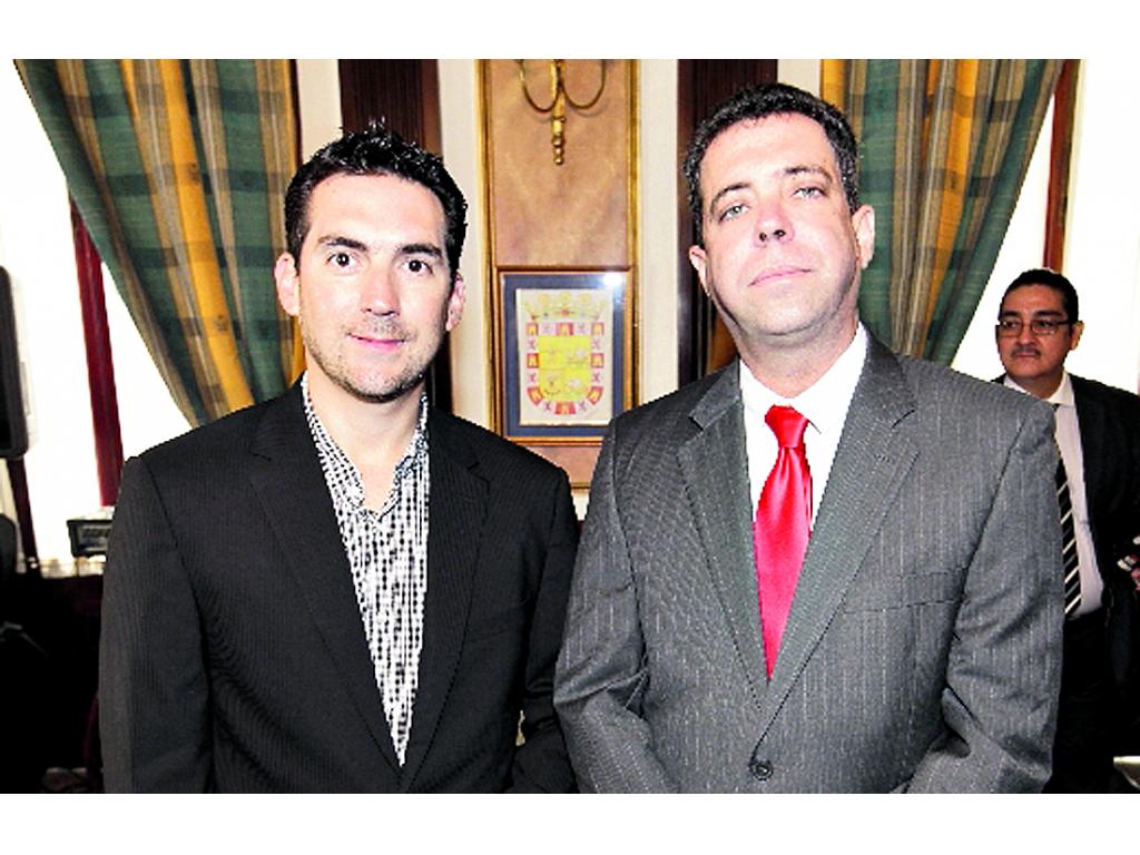 4. Gabriel Barletta y Juan Carlos Planells. ()
