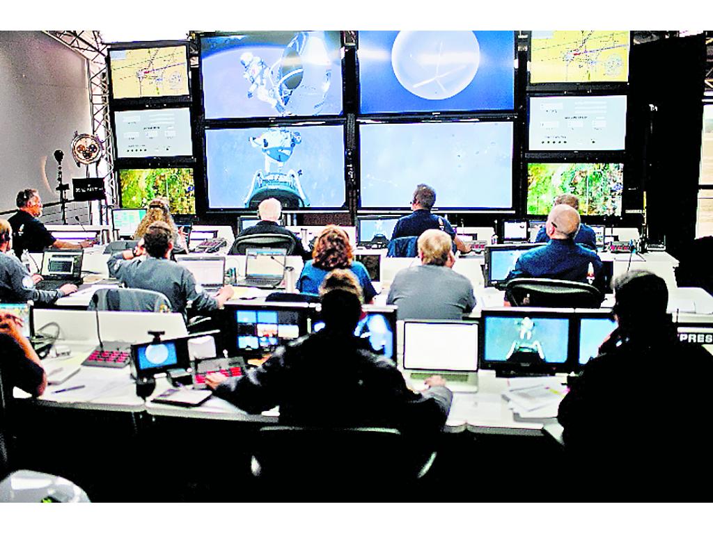 Alerta. El salto fue monitoreado por la NASA.(AP)