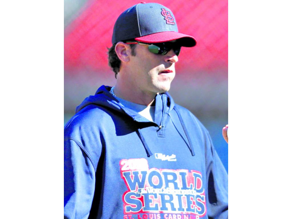 Mike Matheny y su equipo entrenaron ayer, en Busch Stadium.(AP)