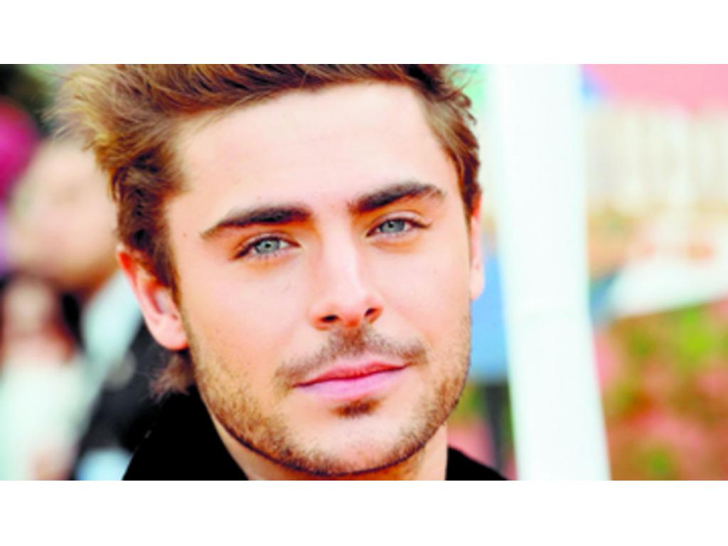 El actor pasó este año por una clínica de rehabilitación debido a su adicción al alcohol. Después de su estancia, los representantes del protagonista de High School Musical dijeron que estaba feliz y muy saludable.