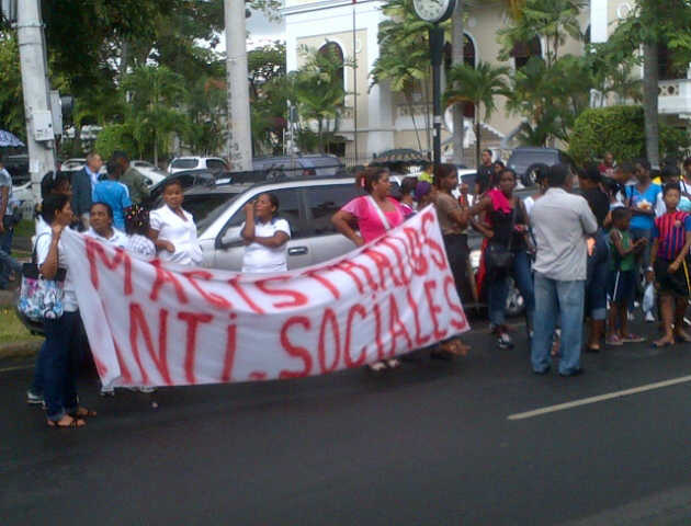 Simpatizantes de Nidia Cureña. Foto/Víctor Arosemena<br>