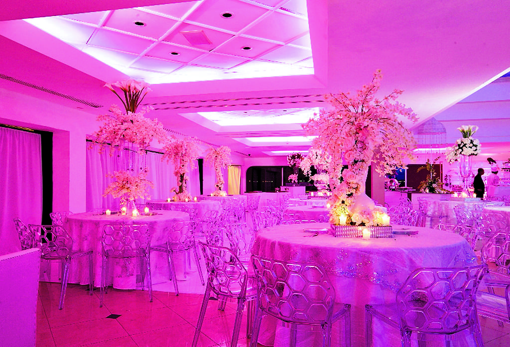 2. Decoración de la recepción en la Salón Las Perlas.