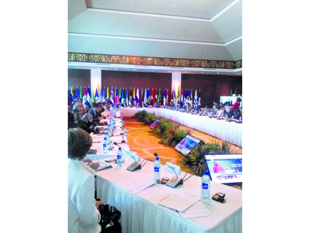 Delegaciones se volverán a reunir durante dos días más.(Andrea Jiménez)