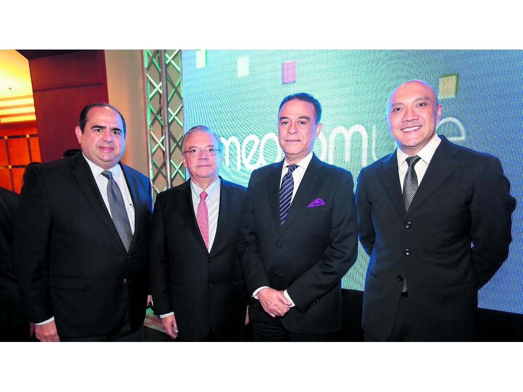 Jorge Tzortzatos, Jorge Nicolau, Guillermo Antonio Adames y Roberto Mendoza.()