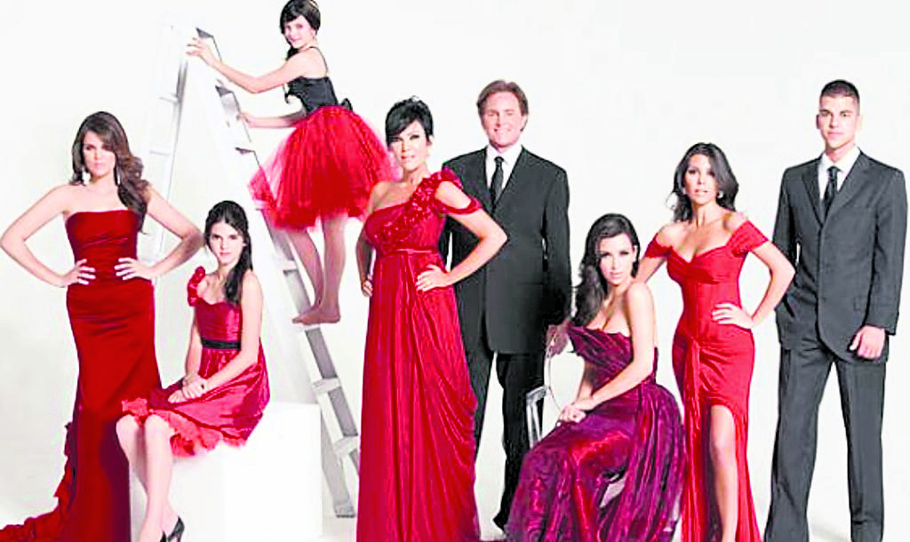 Kardashian. Kris Jenner, Kourtney, Khloe y Rob ya son todas unas personalidades.(Archivo.)