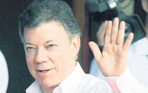 <p>El Gobierno de Colombia anunció que ampliaría el control de sus fuerzas de seguridad en la frontera con Venezuela, región que ha sufrido varios ataques de las FARC.</p>