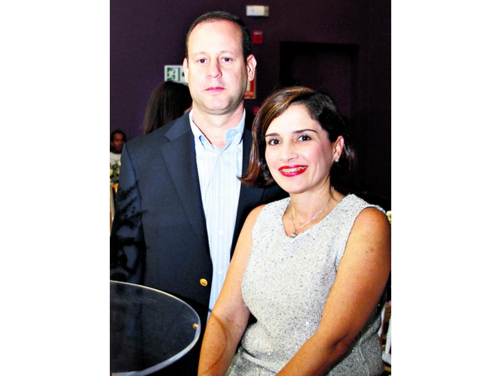 6. Manuel Fernández y Maitte Carbonell.
