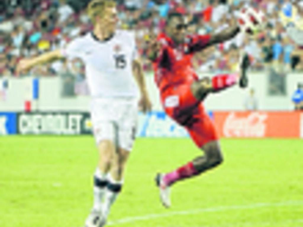 La Roja venció contra todo pronóstico al combinado estadounidense en la ronda grupal de la Copa Oro 2011. Primer triunfo de Panamá sobre Estados Unidos.
