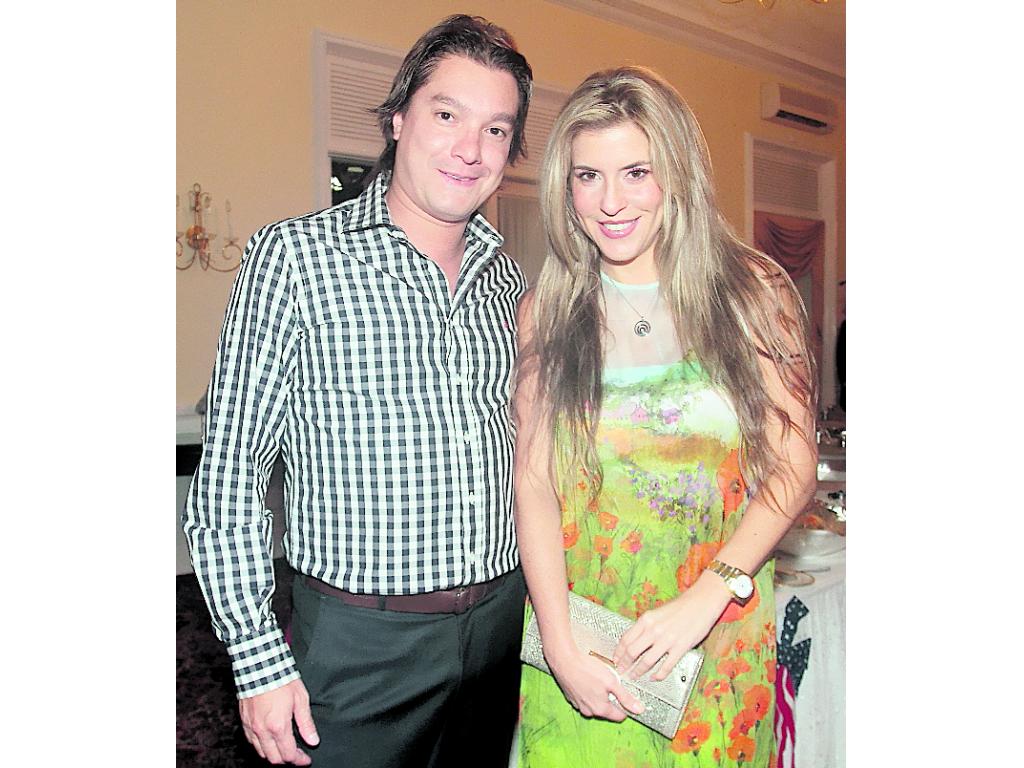 Juan Fernández y Ángela Benedetti.()