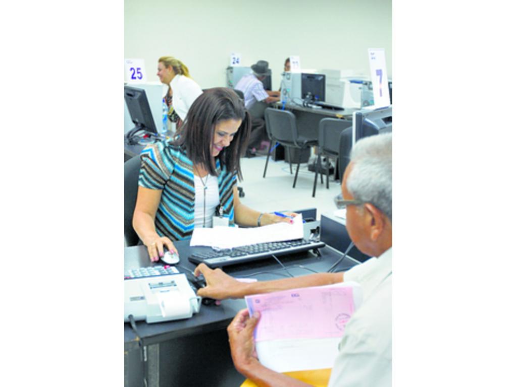 Pagos de impuestos pueden hacerse a través de E-Tax.(Archivo)