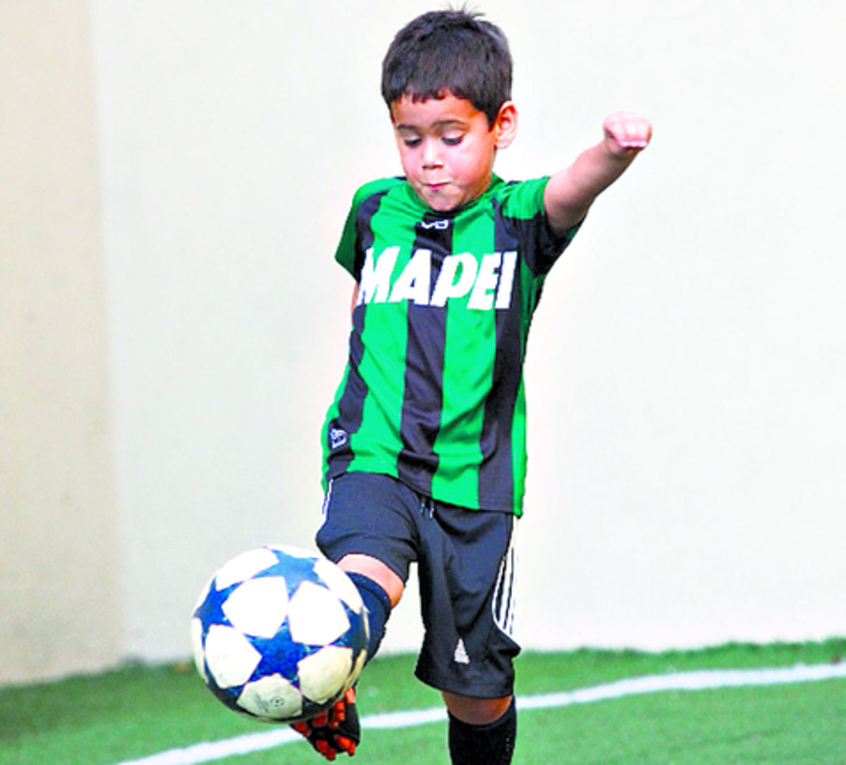 Posee buen control del balón.(Anayansi Gamez)