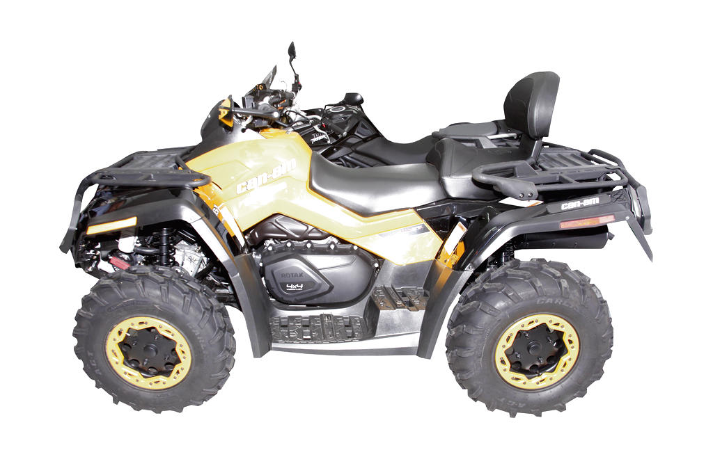 Moderno. Four wheel marca Can-Am, modelo Outlander 650 Max-XTP, que viene con suspensión de aire independiente, huinche delantero, doble asiento, tracción en las cuatro ruedas, etc.(Alcides Rodríguez )