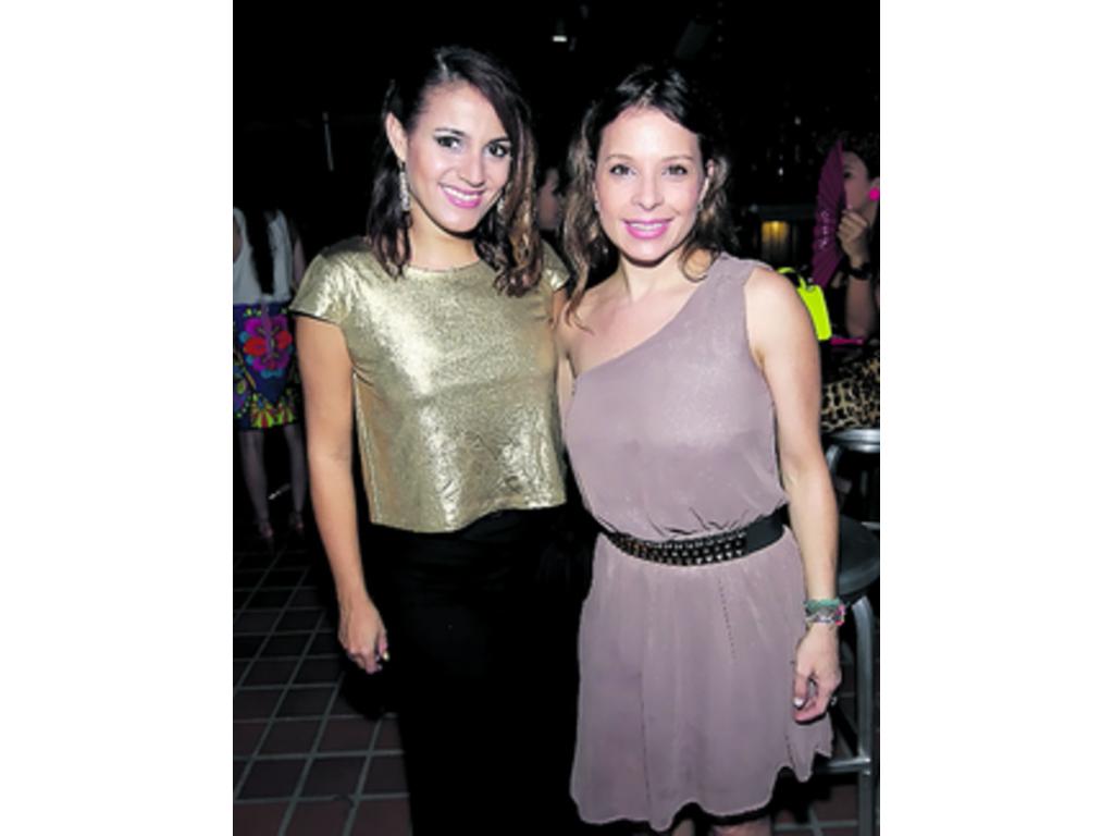 8. Prisila Moreno y Marisabel Bazan.
