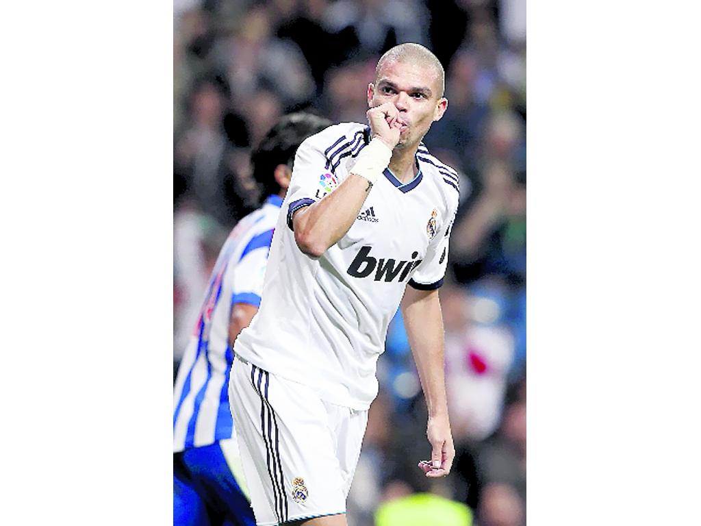 Pepe celebra su gol. (efe)