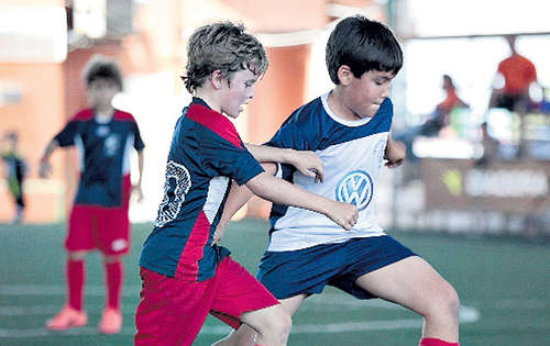 Luiyi Ruiz, entrenador de la Jr, Academy mencionó que sus jugadores se destacan por la perseverancia, interés y capacidad