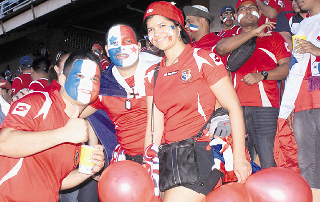 Sonrisa. Apoyo total de la afición. (CORTESÍA DIARIO DIEZ)<br><br>