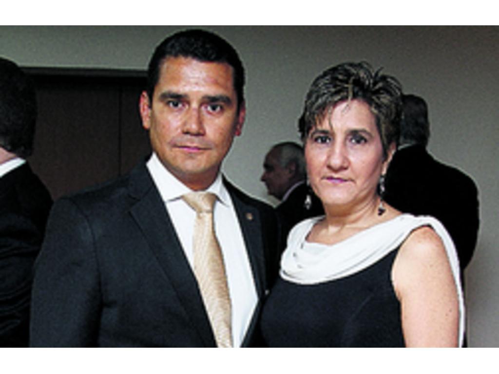 4. Raúl Rodríguez de la Guardia, Josefa de Rodríguez.
